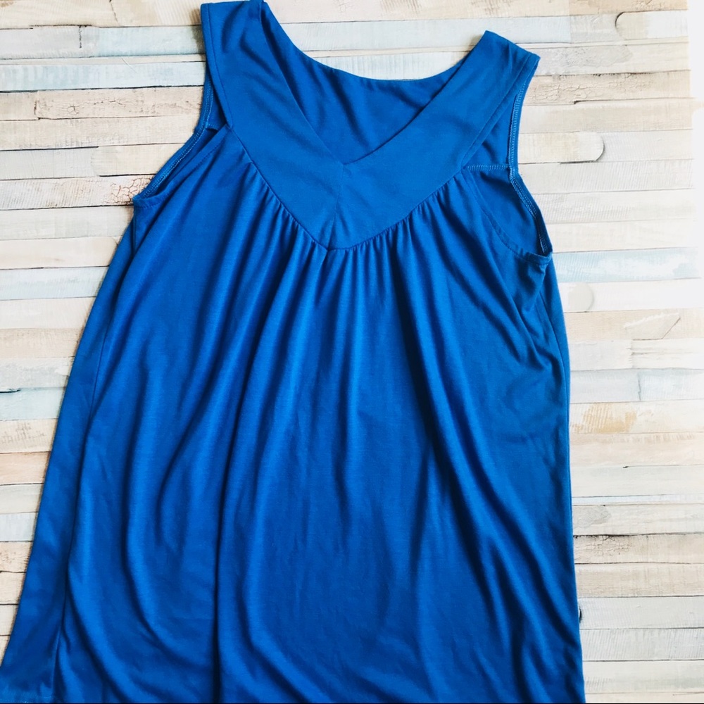 Size Large Tank Bundle - Picture 4 of 6